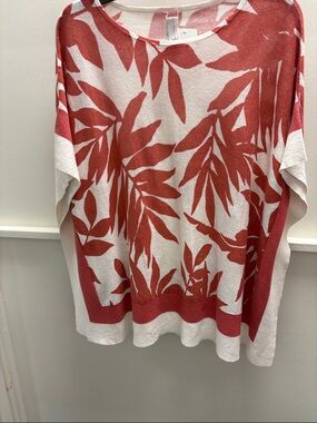 Women’s Red Leaf Print Batwing Top